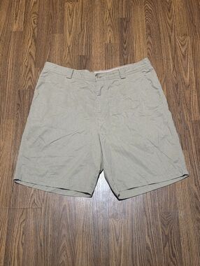 Tommy Bahama Mens Chino Shorts 38 Khaki Tan Flat Front Casual Button Fly Summer